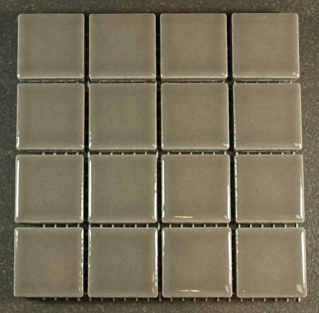 Grès Émaillé Gris Foncé Brillant 2.4 x 2.4 cm, à la plaquette