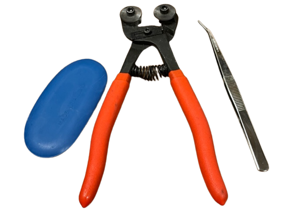 Kit outillage pour débutant ( Pince à roues, pincette, estèque )