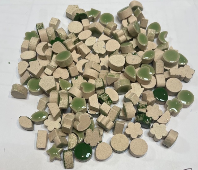 Mix Shapes Vert - 1 x 1 cm, Par 100g