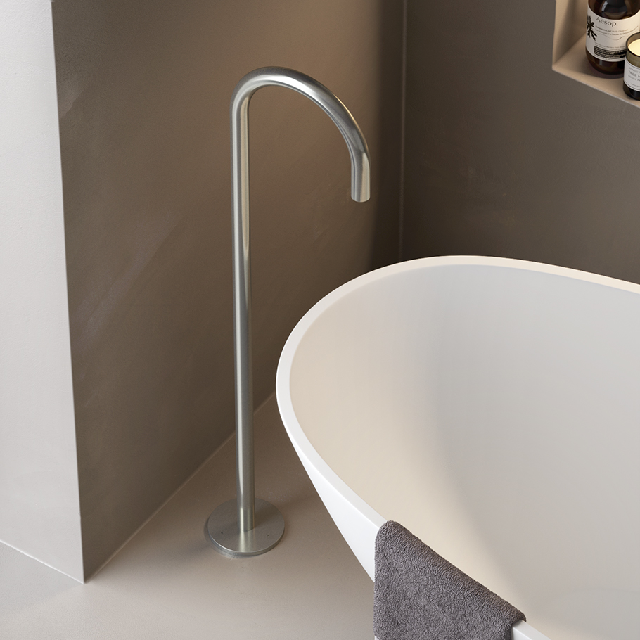 Archie - Bec au Sol - Pour Baignoire - Inox 316 - AR076