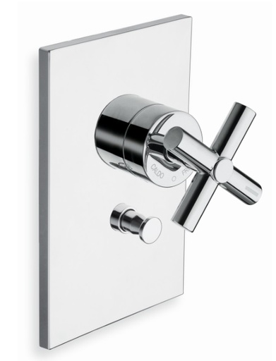 Executive - Façade - 2 Sorties - EV 66951