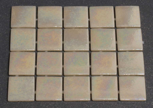 [513] Opaline Beige 2,3 x 2,3 cm, par 100g