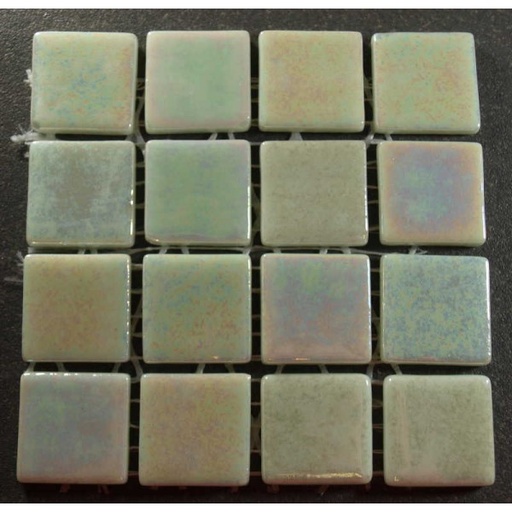 Pate de verre Phosphorescente (crème nacré) 2,4 x 2,4 cm, par 100g